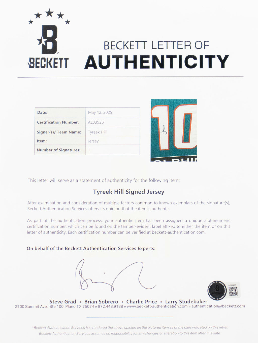 🏈 Tyreek Hill Signed Custom Framed Jersey Display – Beckett Certified Autograph – Premium NFL Collectible