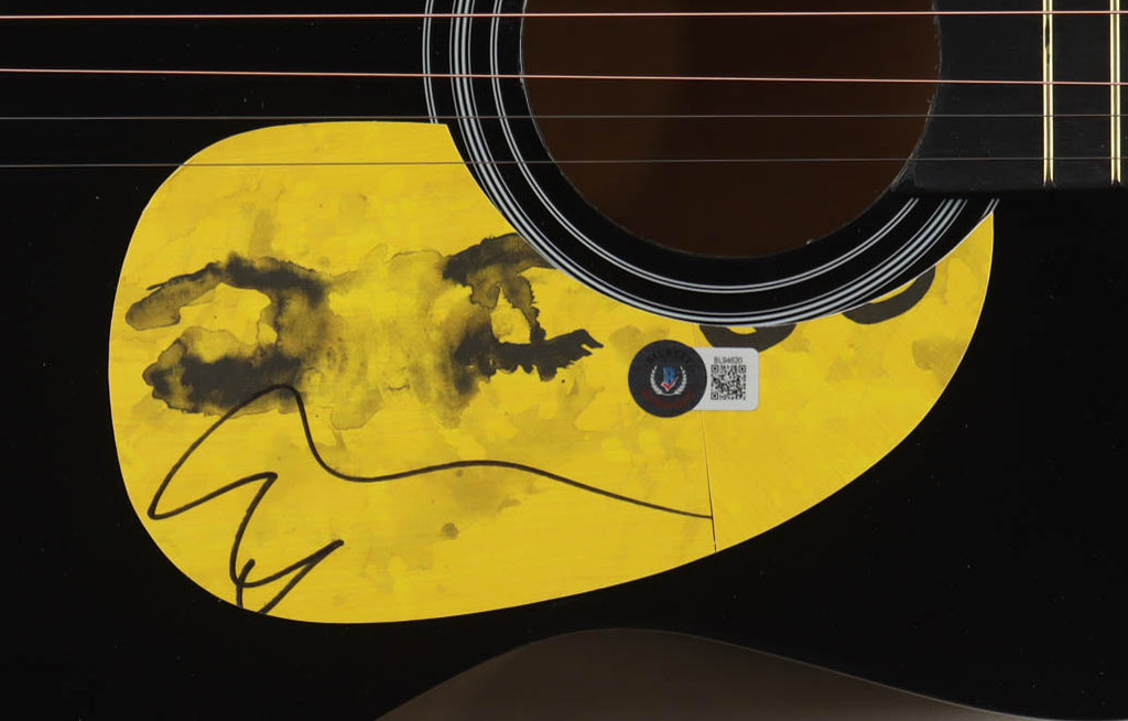 🎸 Ed Sheeran Signed Guitar – Authentic Autograph + COA – Rare Music Collectible