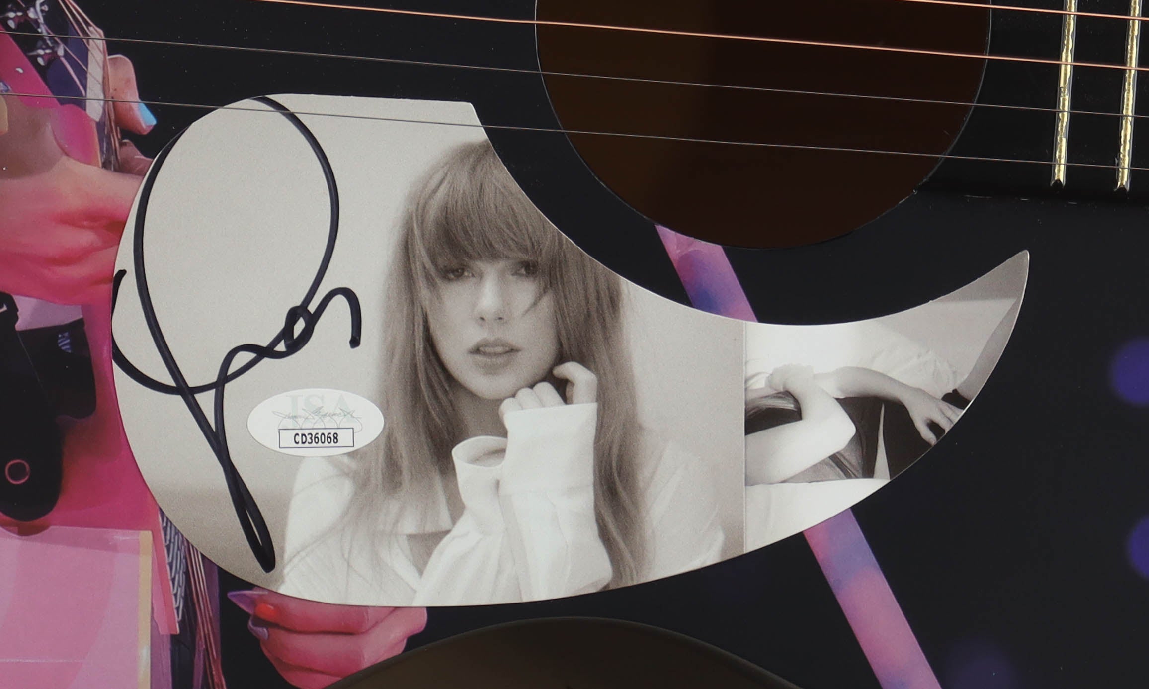 ⭐ Taylor Swift Signed Guitar — A Stunning Collectible From the Biggest Artist in the World